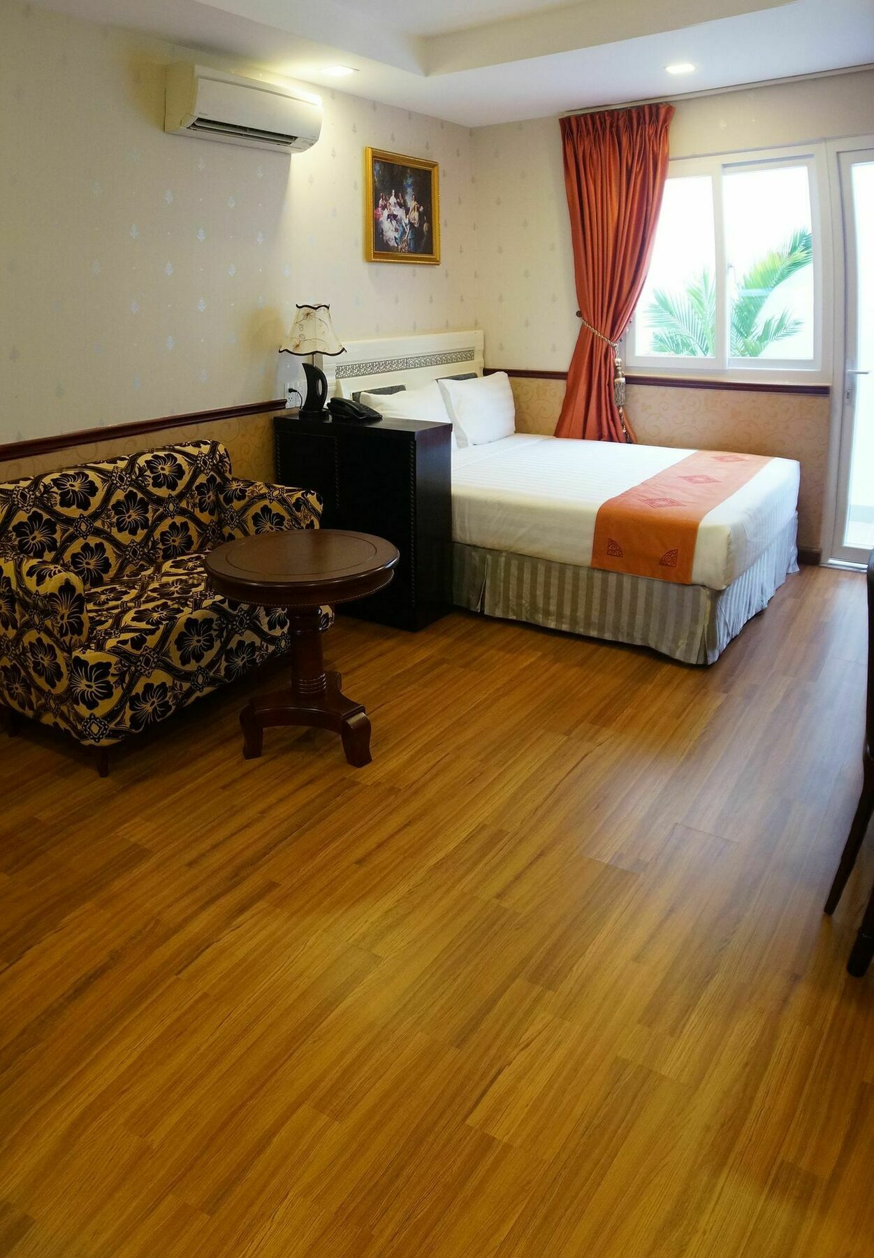 Khách sạn Emerald TP. Hồ Chí Minh